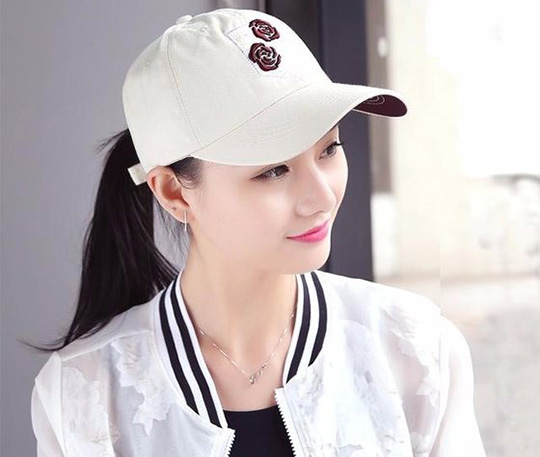 美麗的帽子，帶給你不一樣的春天